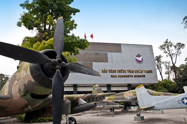 ทัวร์เวียดนามใต้ ต้องมาที่พิพิธภัณฑ์สงคราม ในเมืองโฮจิมินห์  ติดต่อทัวร์เวียดนามใต้ โทร 089-9246304